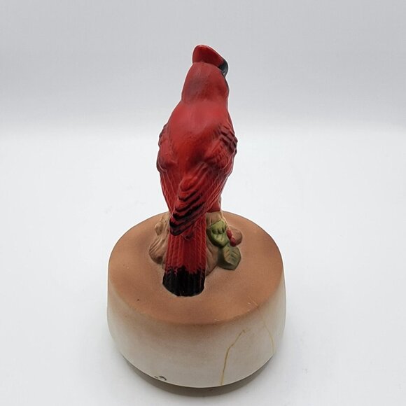Vintage Gorham Red Cardinal on a branch Wind up porcelain music box - Picture 8 of 9